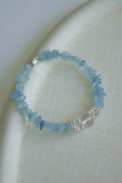 Magnetic Clasp Aquamarine & White Crystal Bracelet
