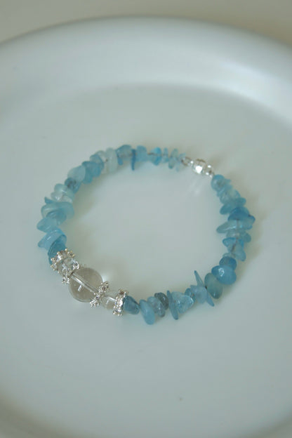 Magnetic Clasp Aquamarine & White Crystal Bracelet