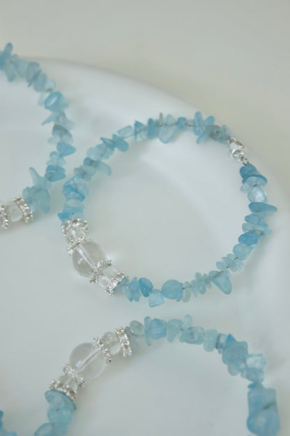 Magnetic Clasp Aquamarine & White Crystal Bracelet