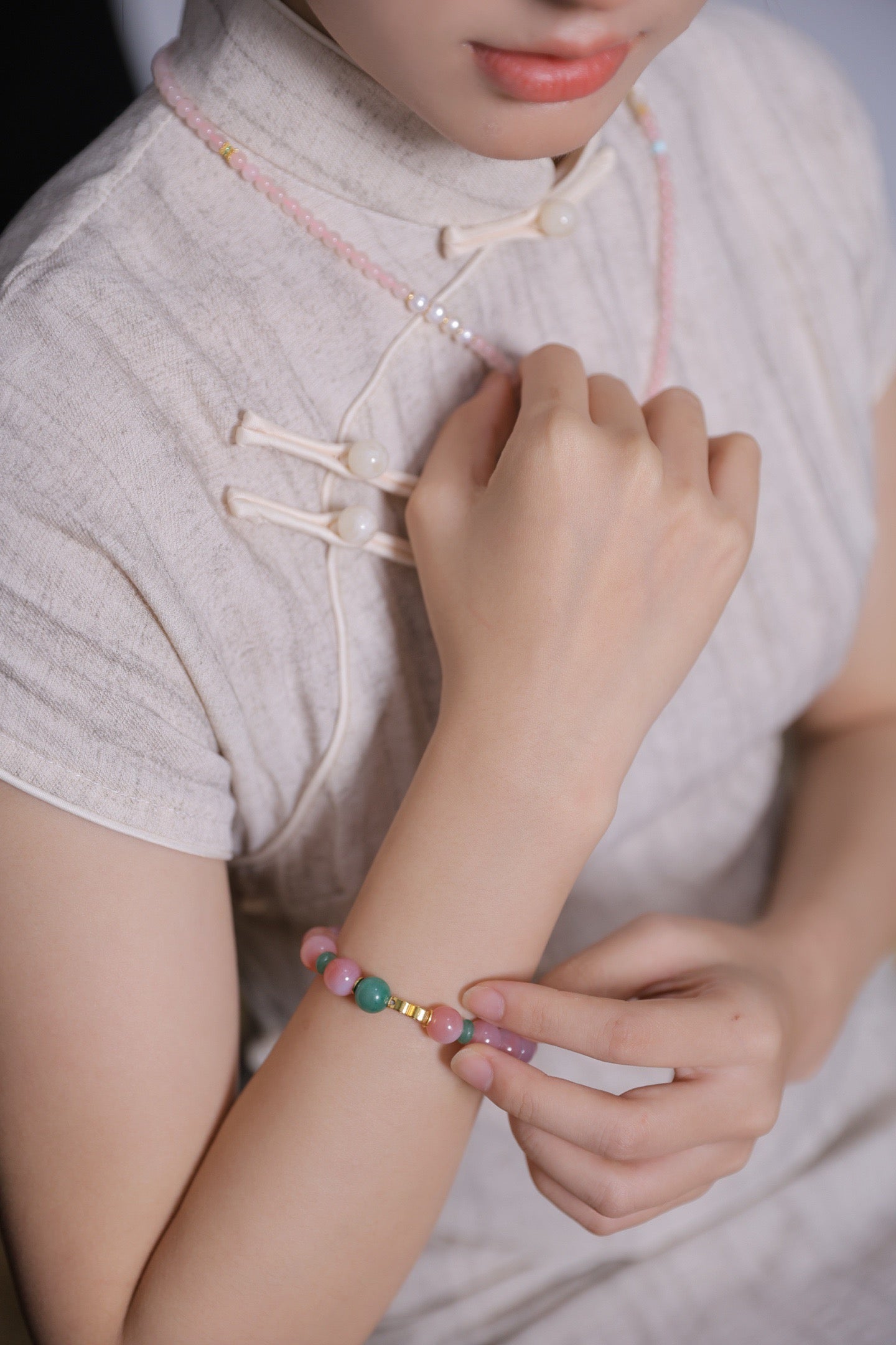 Crimson Agate & Jade Bracelet
