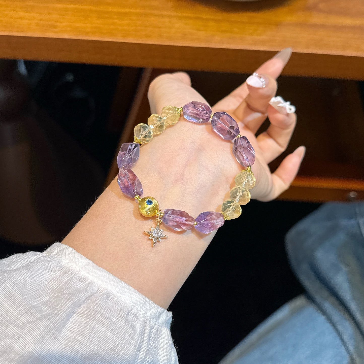 Affluence Glow Crystal Bracelet