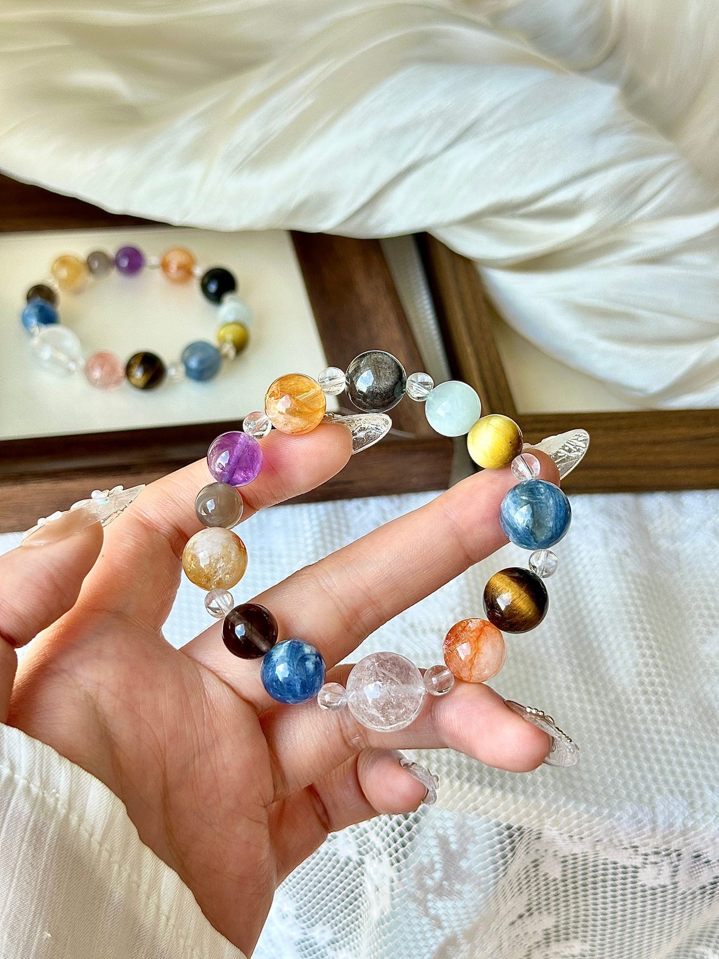 Dreamy Planet Crystal Bracelet